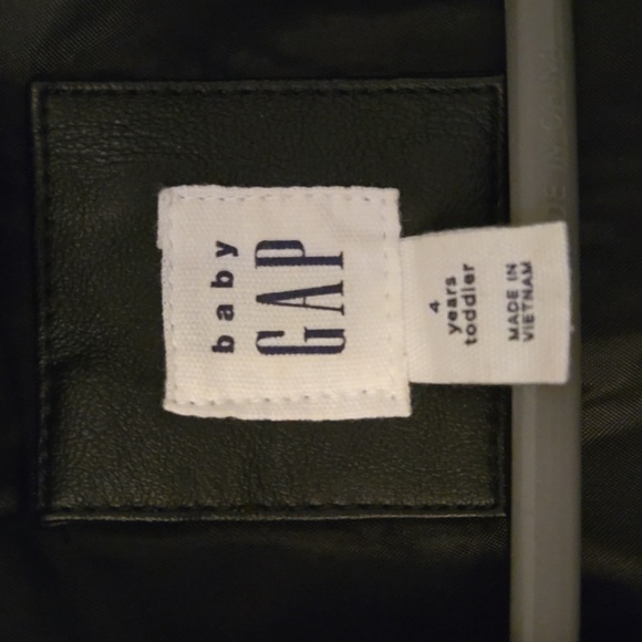 Baby GAP Faux Leather motorcycle jacket size 4 Years Toddler Unisex - Picture 2 of 4
